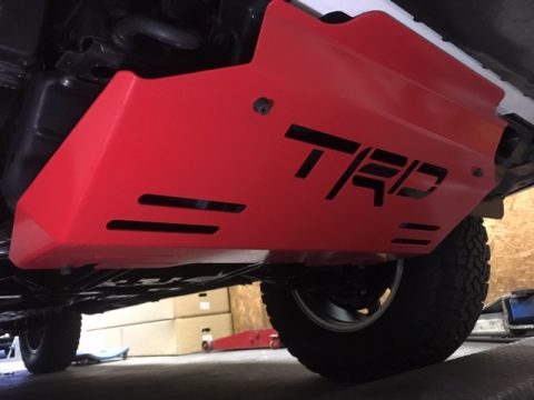 ハイラックス　GUN125　アンダーガード　TRD　ランクル　flexdream フレックスドリーム　さいたま北店